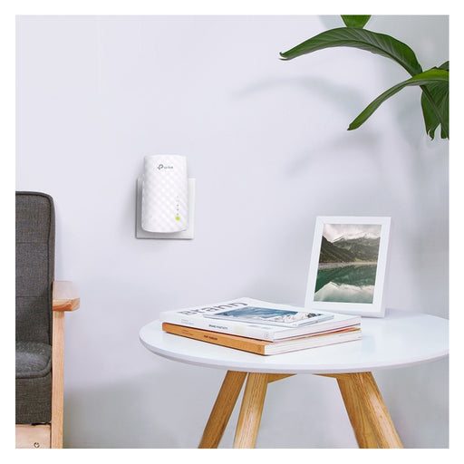 Produktbild WLAN-Repeater - TP-Link RE200 Netzwerk-Repeater Weiß 10, 100 Mbit/s