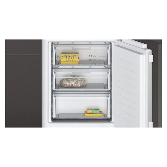 Neff KI7862FE0 Kühl- und Gefrierkombination Integriert 260 l E Weiß