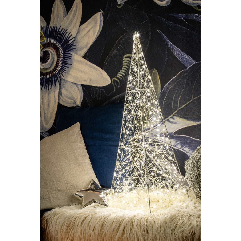 Produktbild LED-Lichterkette - Hellum LED-Pyramide Metallrahmen mit Lichterkette warmweiß 578645