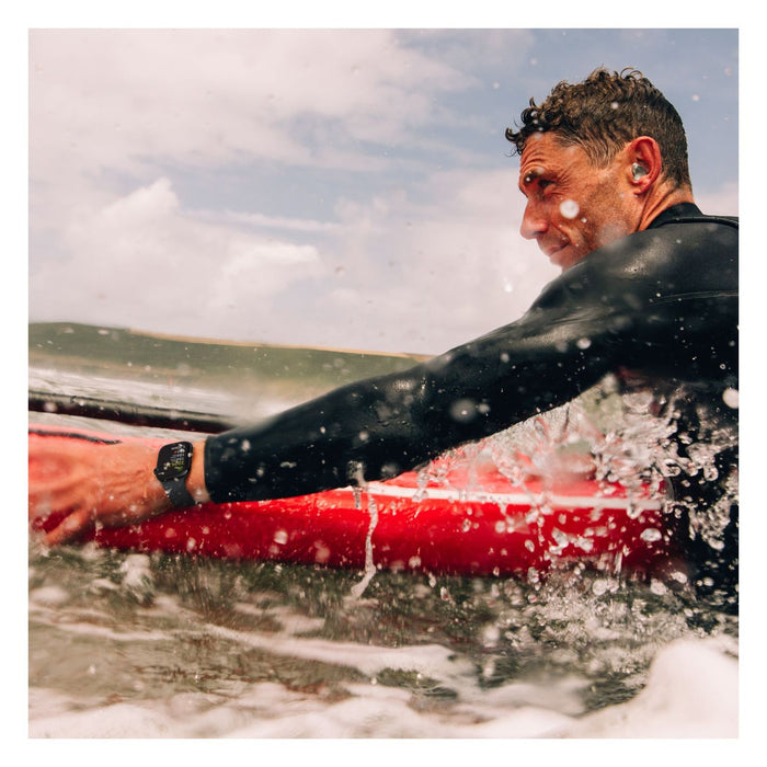 Apple Watch Series 10 4G 46mm Aluminium Diamantschwarz Sportarmband Schwarz M/L